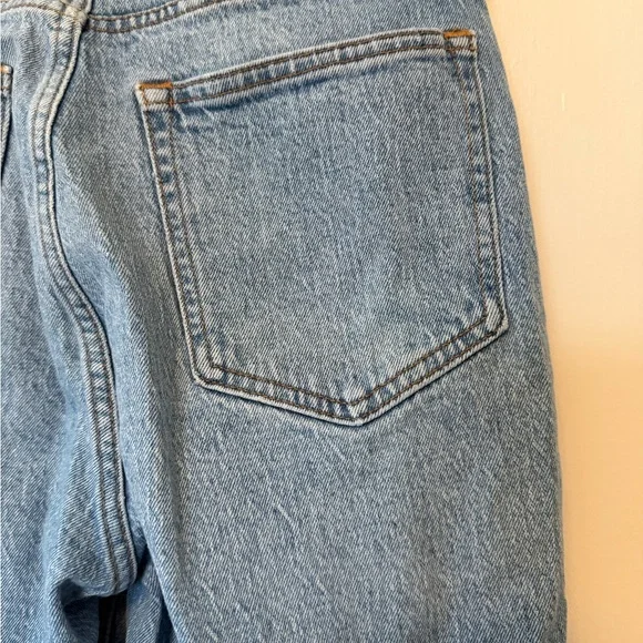 Abercrombie & Fitch 90’s Straight Ultra High Rise - Picture 4 of 6